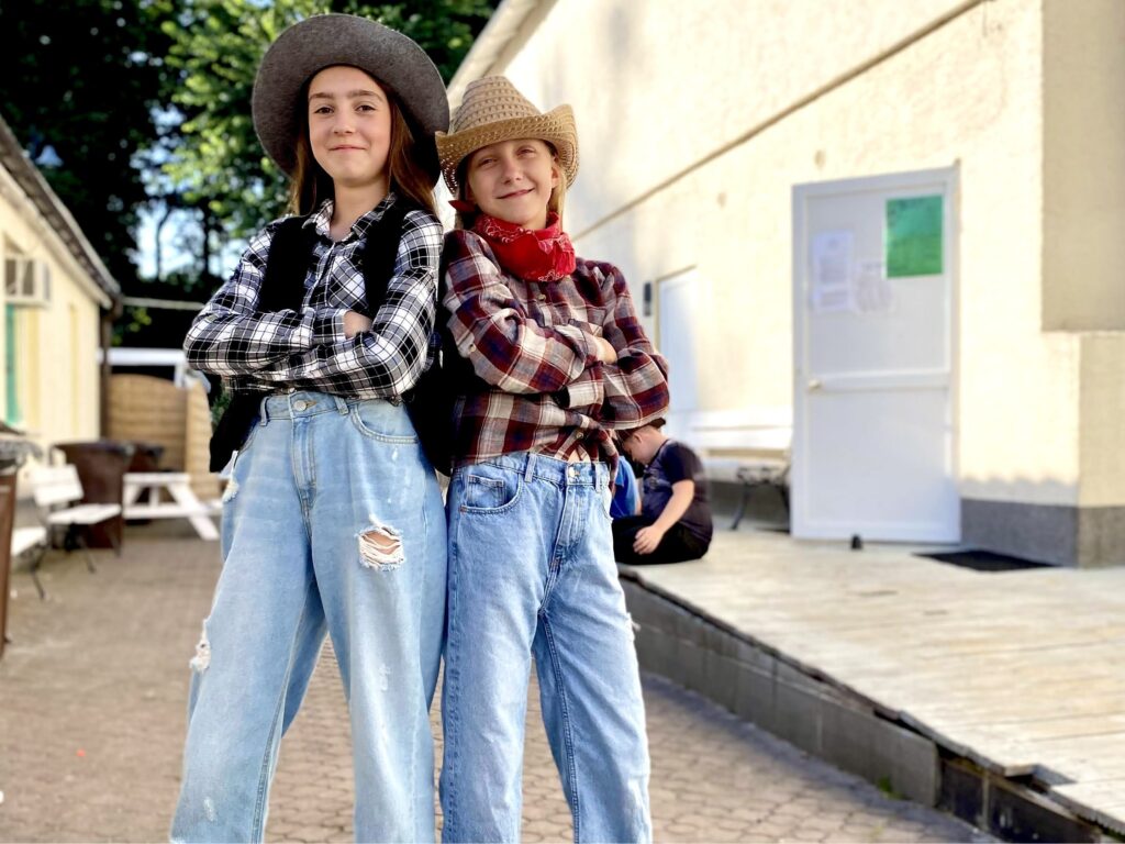 Najlepsze obozy i kolonie letnie dla dzieci Explorus Camp Wrocław cowboy far west