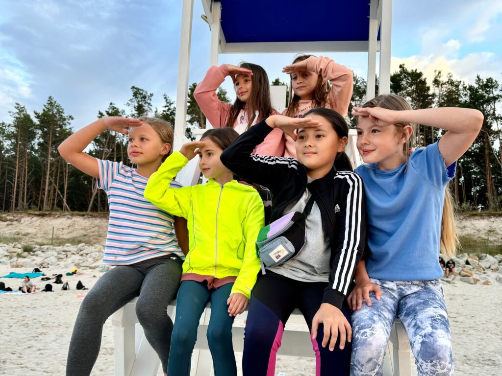Najlepsze obozy i kolonie letnie dla dzieci Explorus Camp Wrocław